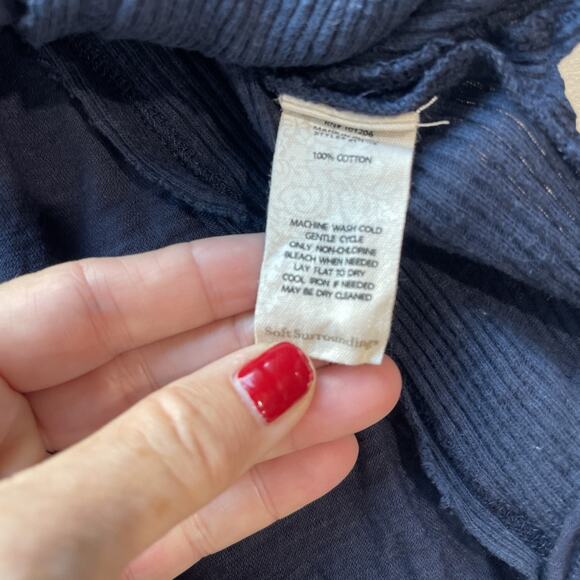 Soft Surroundings Sz L Navy Blue Long Sleeve Top Shirt Boho Cottage Core V Neck - Picture 7 of 12